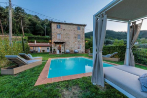 Villa Aperitivo, Romantic and Panoramic Stone Farm, Capannori